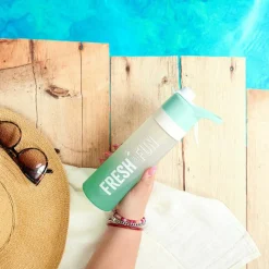 Waterfles FRESH & FUN 70cl met nevelfunctie Ass.