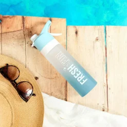 Waterfles FRESH & FUN 70cl met nevelfunctie Ass.